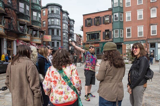 Pizza Beer and Paul Revere Tour - Pizza and beer stops that feel like Boston, not a performance