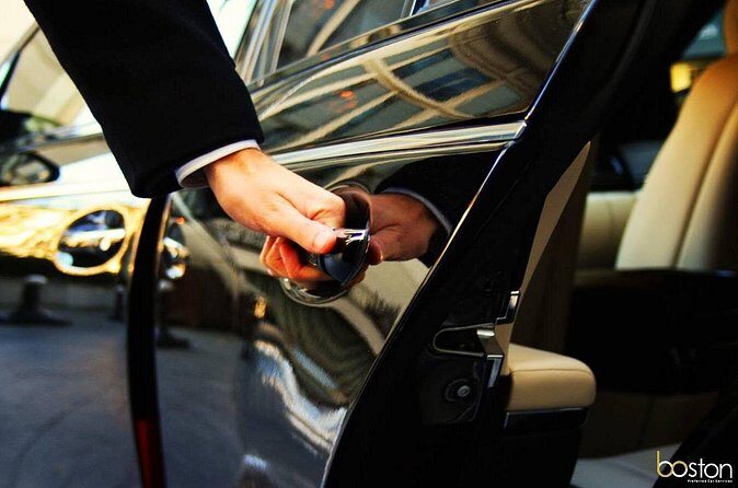 Private Boston Airport Transportation - One Way - Reliability Check: The Good, the Bad, and Your Backup Plan